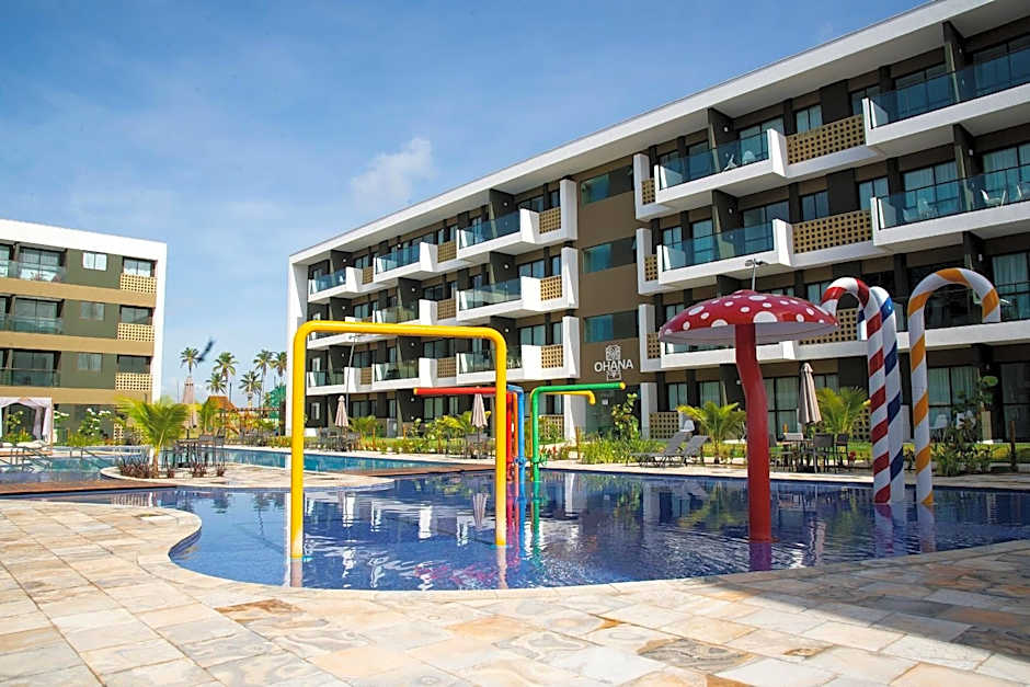 Charmoso Estúdio em Muro Alto com Vista para piscina