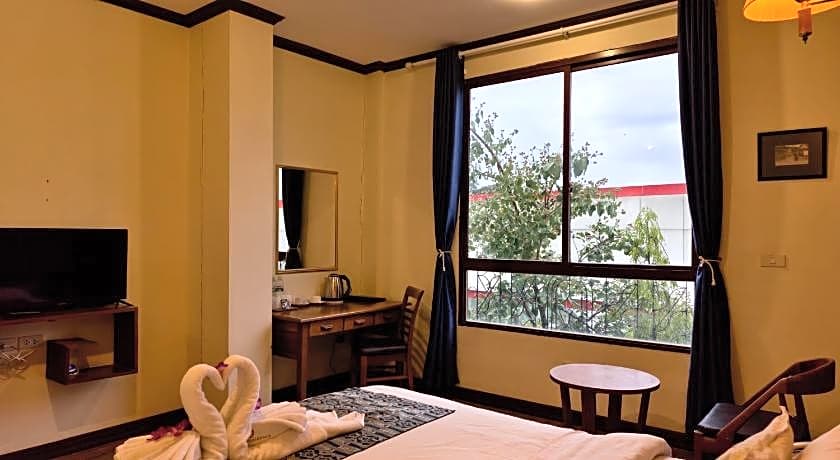 Phonethip Plaza Hotel