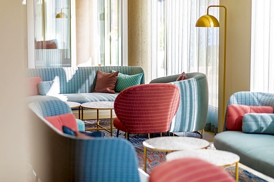 Capri By Fraser Leipzig