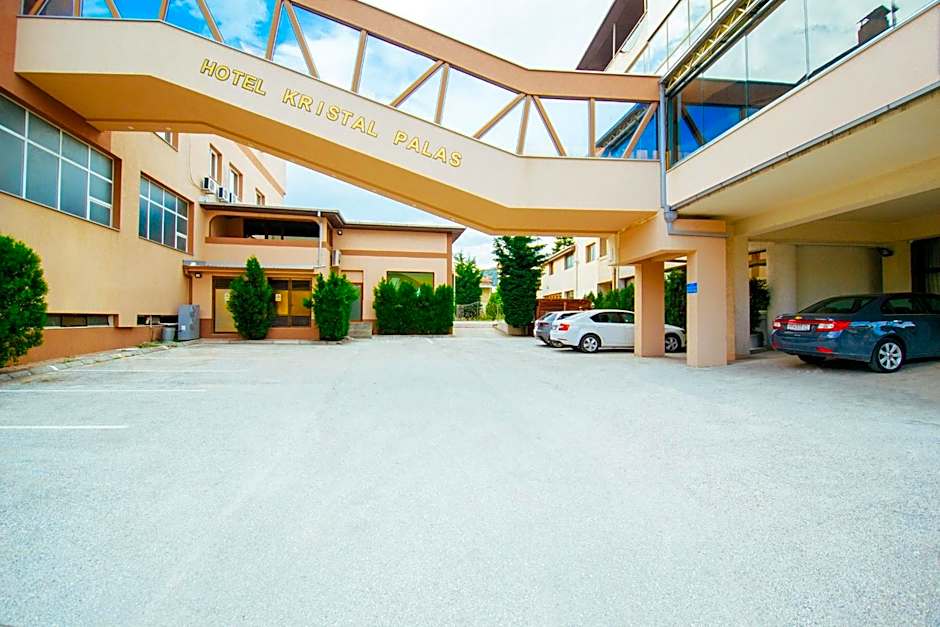 Hotel Kristal Palas