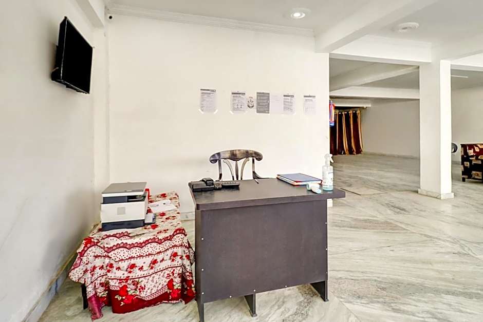 Collection O Bj Residency Near Botanic Garden Of Indian Republic – Noida, DC