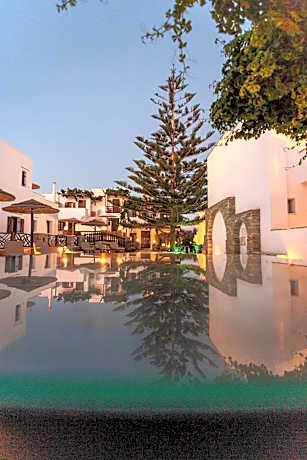 Anemomilos Beach hotel