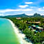 Maneetel Krabi Beachfront