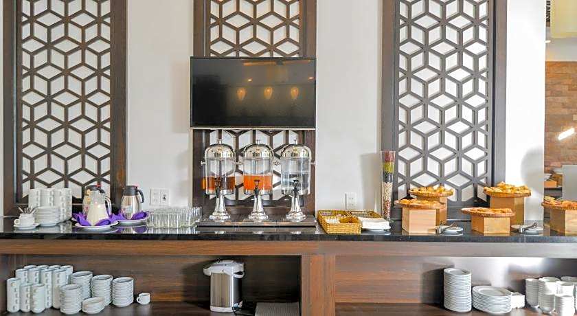 White Lotus Hotel Hoian