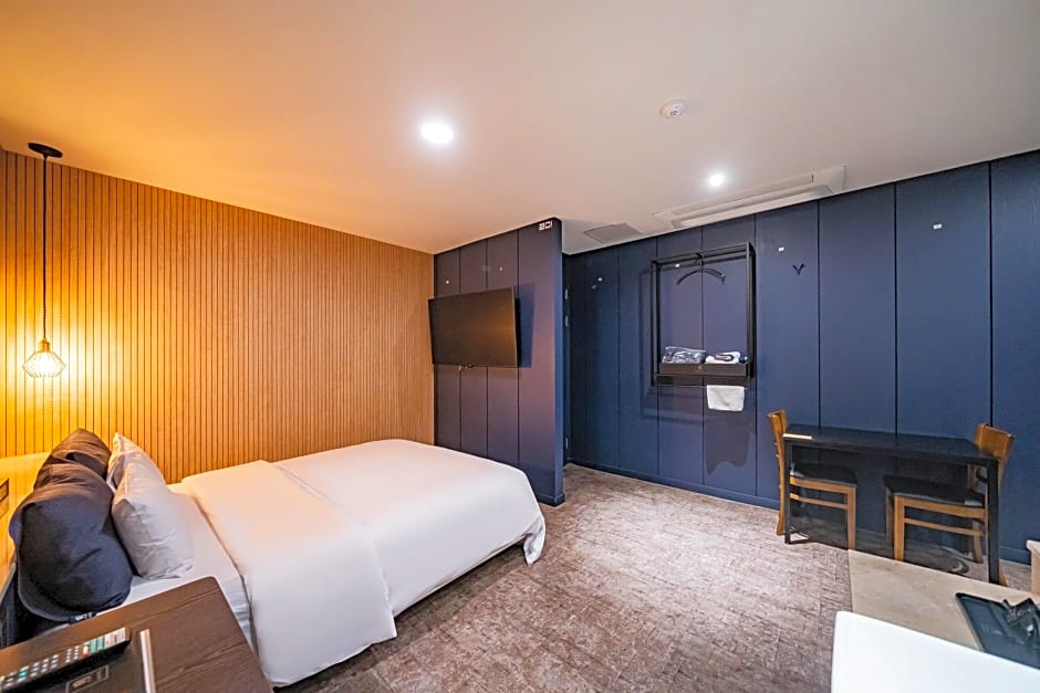 Stay Month Hotel Goyang