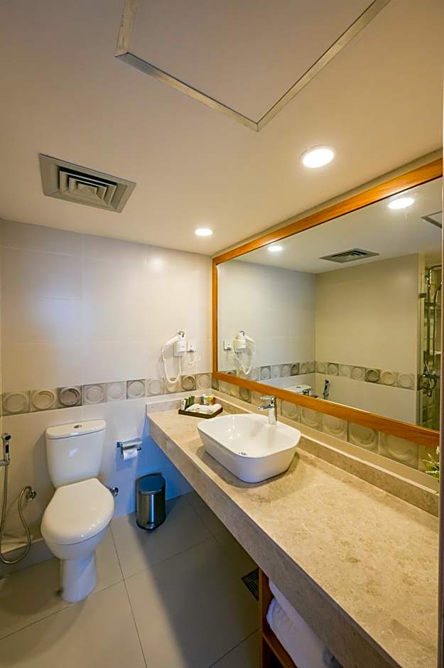 Sea Cliff Court Hotel & Luxury Apartments