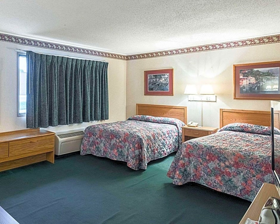 Rodeway Inn & Suites Rehoboth Beach