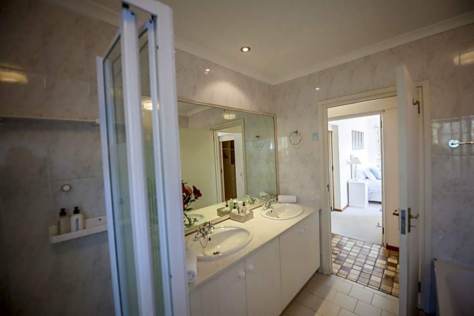 Bayside Lodge Garden Route B&B