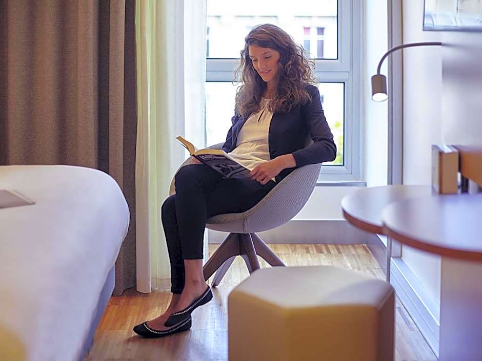 Mercure Paris Arc De Triomphe Etoile