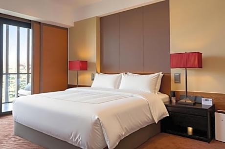 Pagoda Room, Club lounge access, Guest room, 1 King