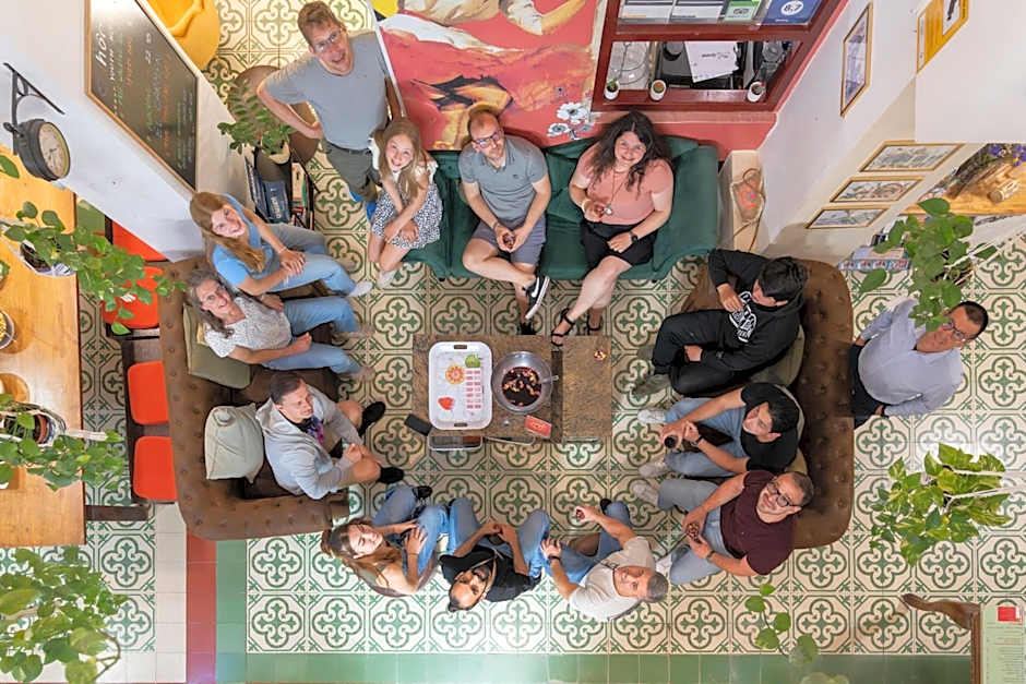 Home Youth Hostel by Feetup Hostels