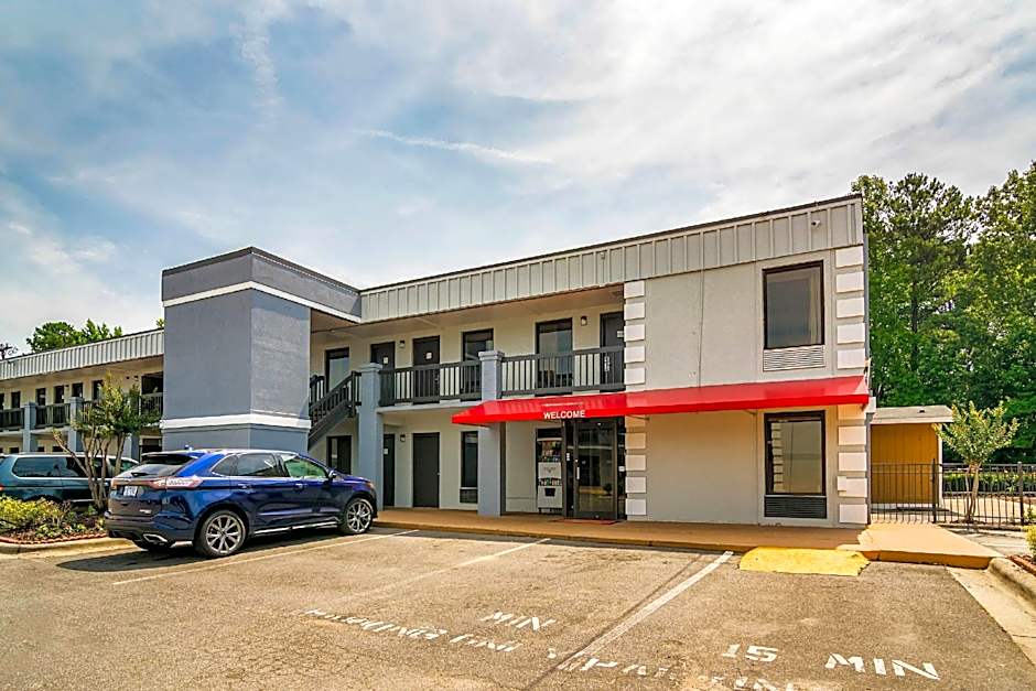 Econo Lodge Research Triangle Park