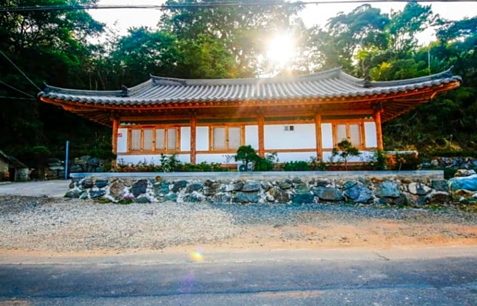 Doyosae Hanok Pension