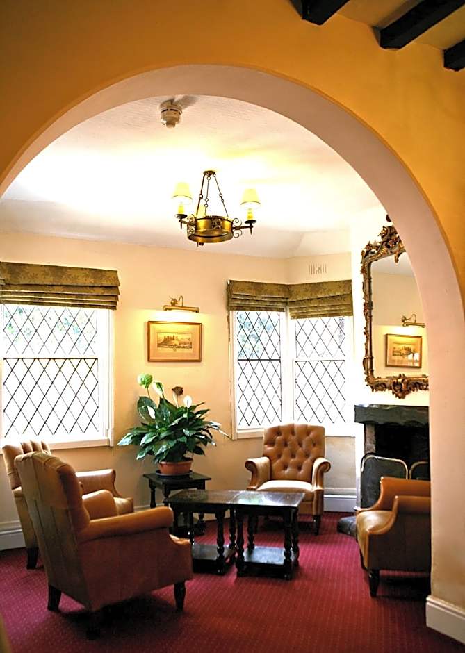 The Saracens Head Hotel