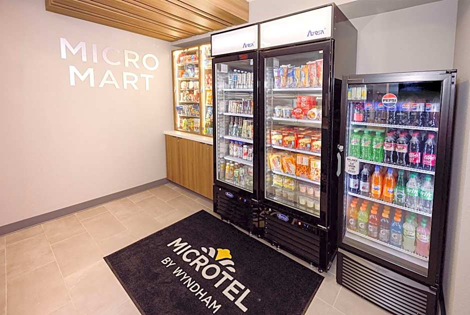 Microtel Inn & Suites By Wyndham Springville