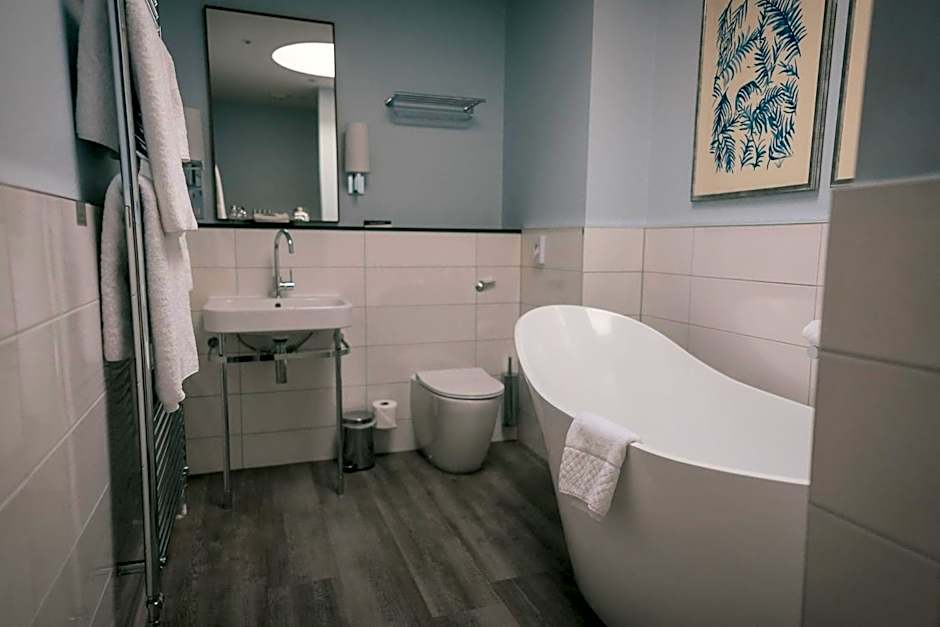 Hogarths Stone Manor