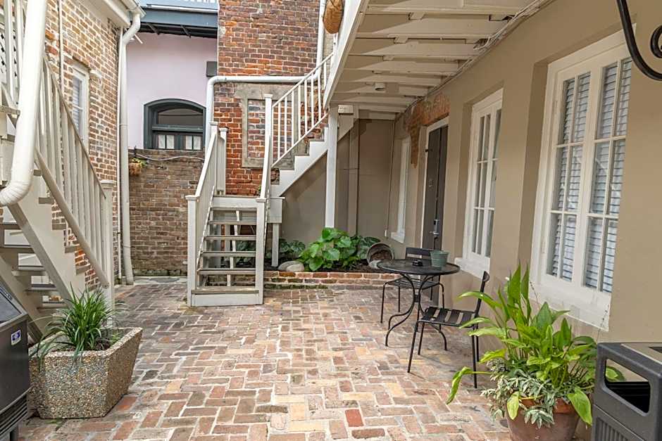 Inn On Ursulines, A French Quarter Guest Houses Property