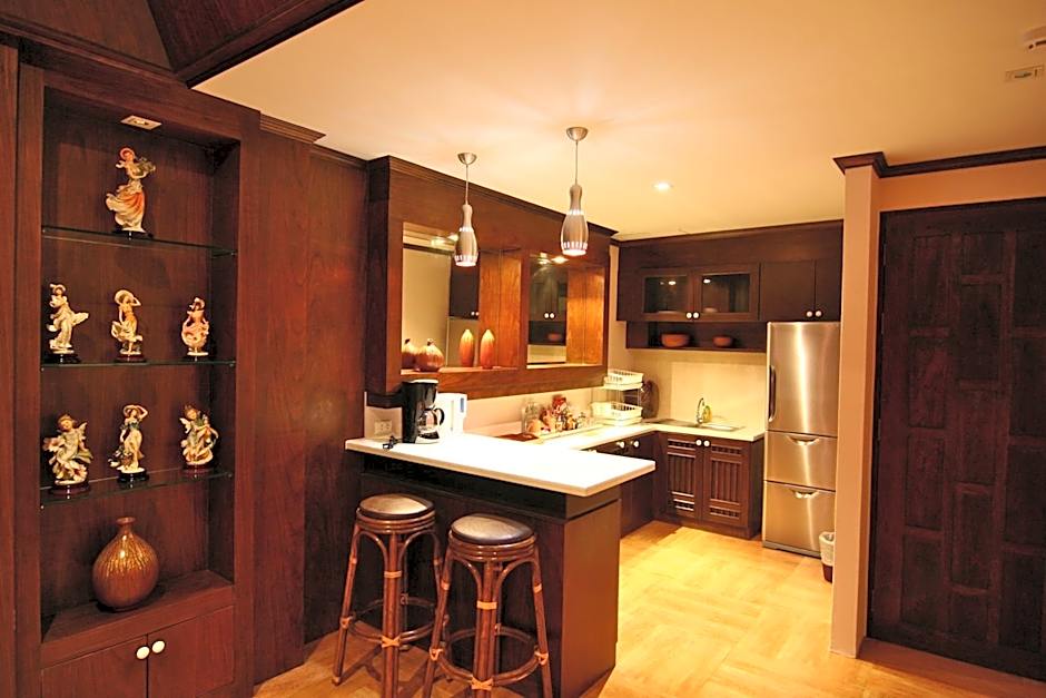 Rayaburi Hotel, Patong