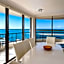 Broadwater Shores Waterfront Apartments