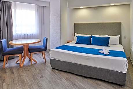 Double Suite - Non-Smoking