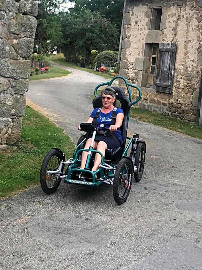 Roue d'escampette Gîte d'étape et cycliste - Village vacances pour tous