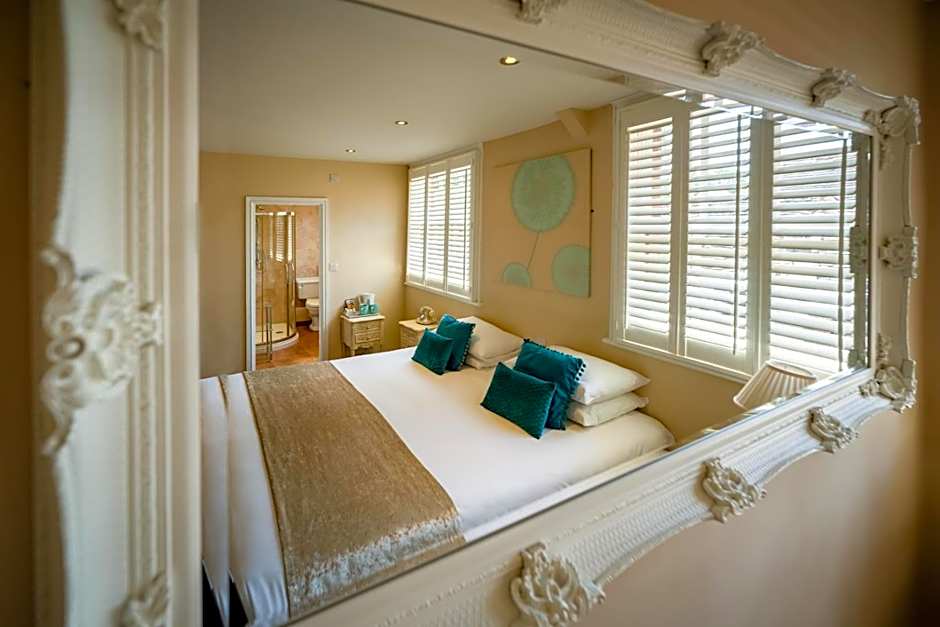 The White Swan Hotel Bar & Restaurant