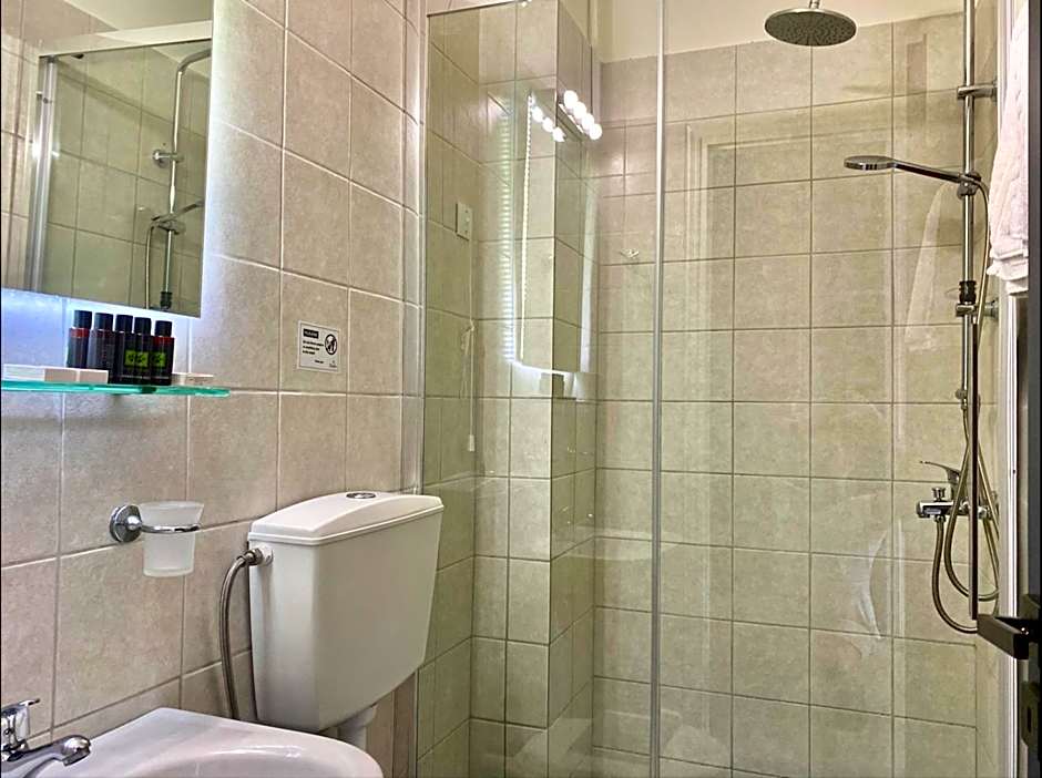 IONIAN SUITES by Bruskos