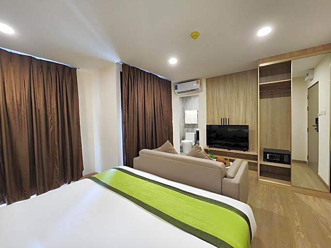 iCheck inn Darisa Patong