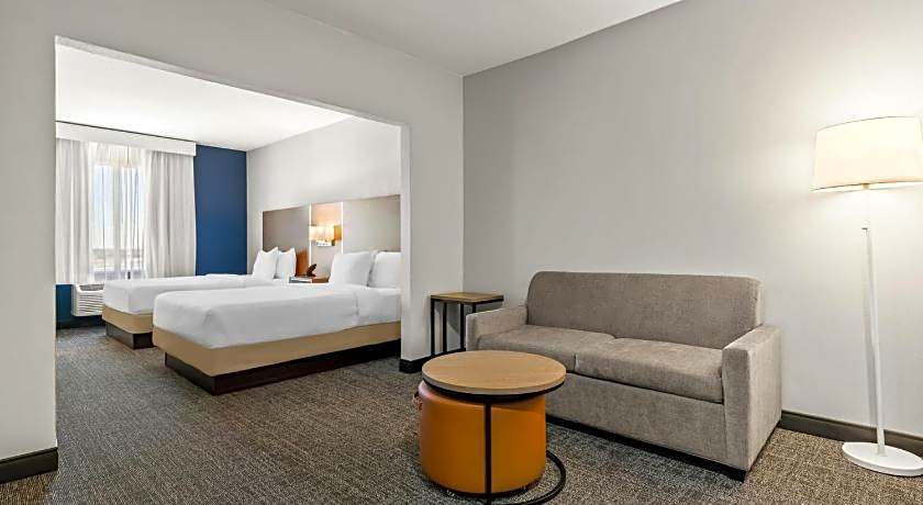 Spark by Hilton Catoosa Tulsa
