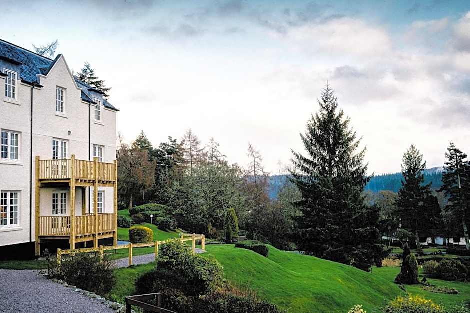 Macdonald Forest Hills Hotel & Spa