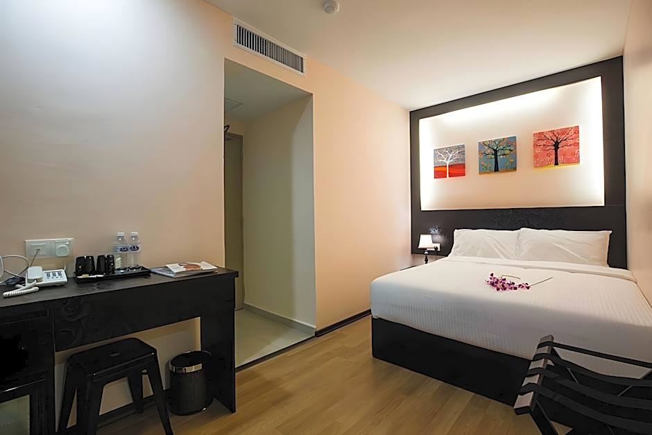 Hotel CIQ,  Wong Ah Fook