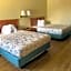 Hole Inn the Wall Hotel - Sunset Plaza - Fort Walton Beach