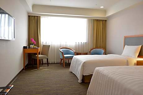 Elegant Twin Room