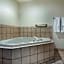 Super 8 by Wyndham Williston ND