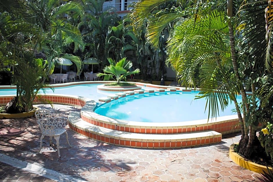 Hotel Playa Azul