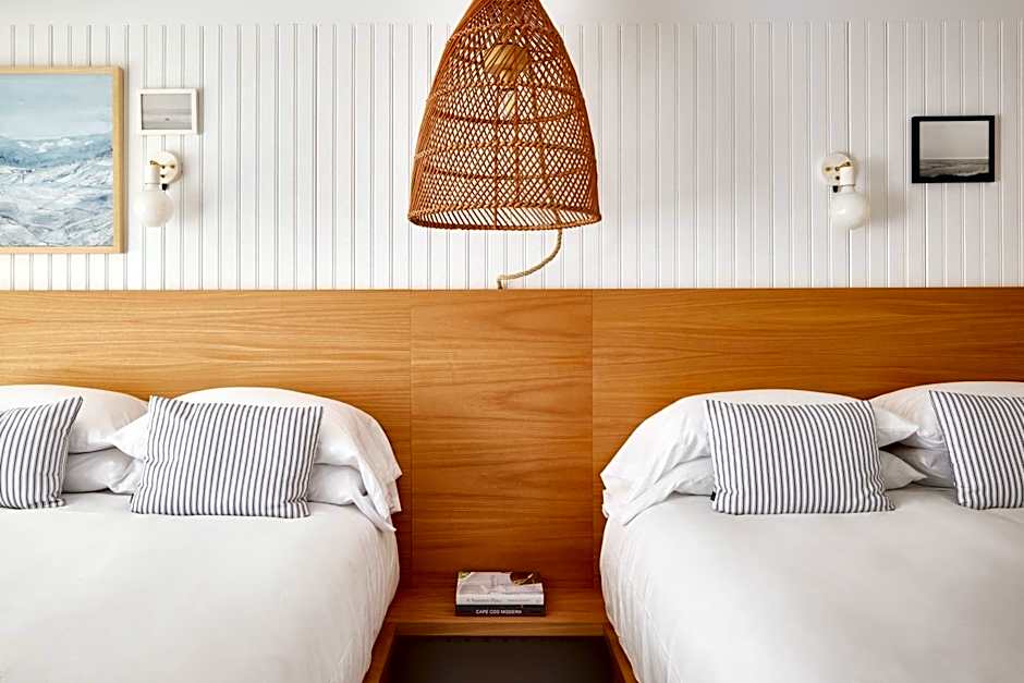 Parker Beach Lodge