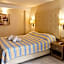 City Life Port Hotel