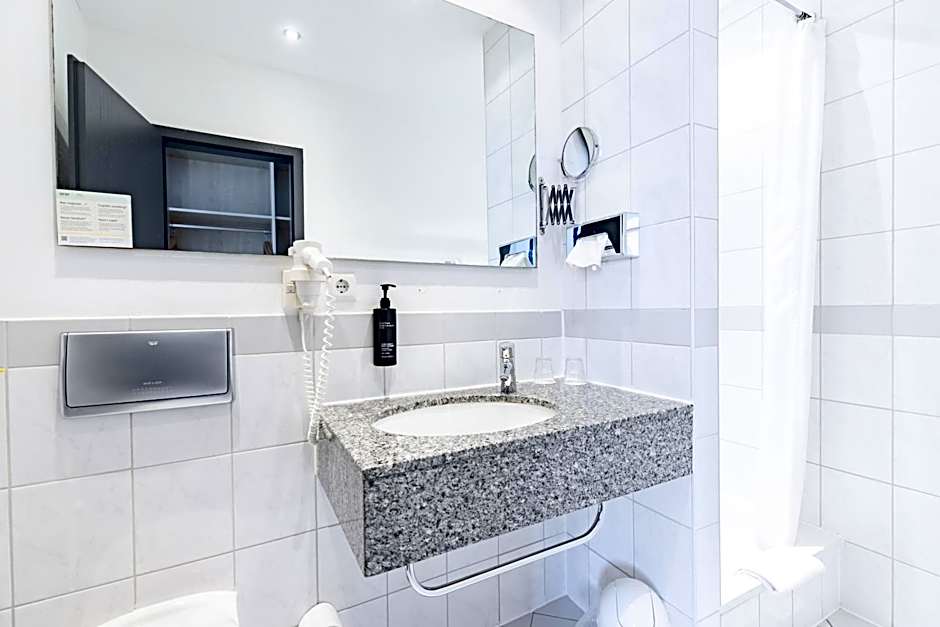 Garner Hotel Cologne Porz - Airport by IHG