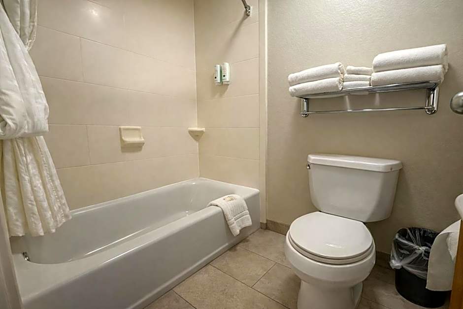 Quality Inn & Suites Colby
