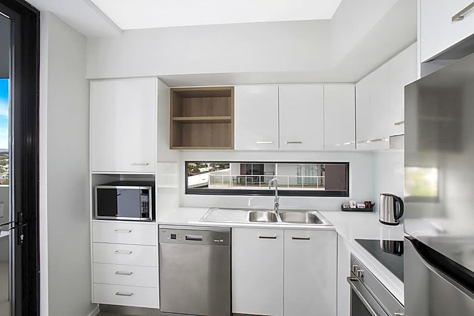 Direct Collective - Sea Breeze Mooloolaba