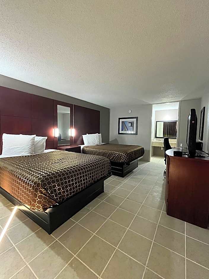 OYO Hotel Phenix City Central