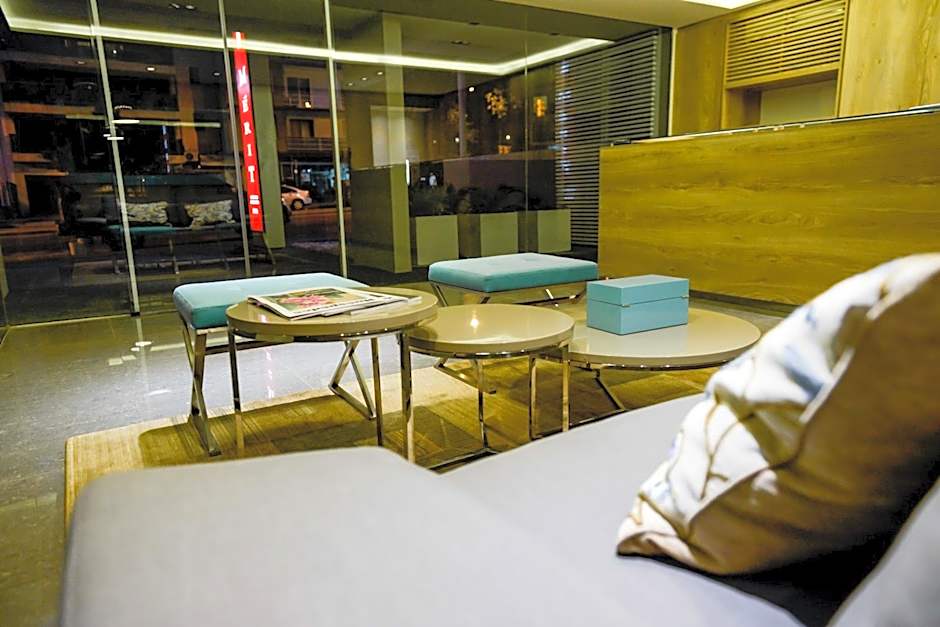 Mérit Montevideo Apart & Suites