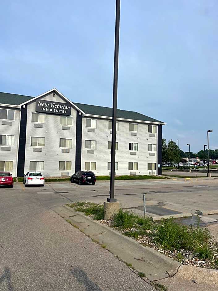 New Victorian Inn & Suites Lincoln