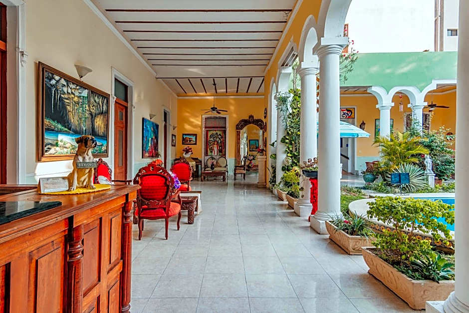 Hotel Santa Maria Merida