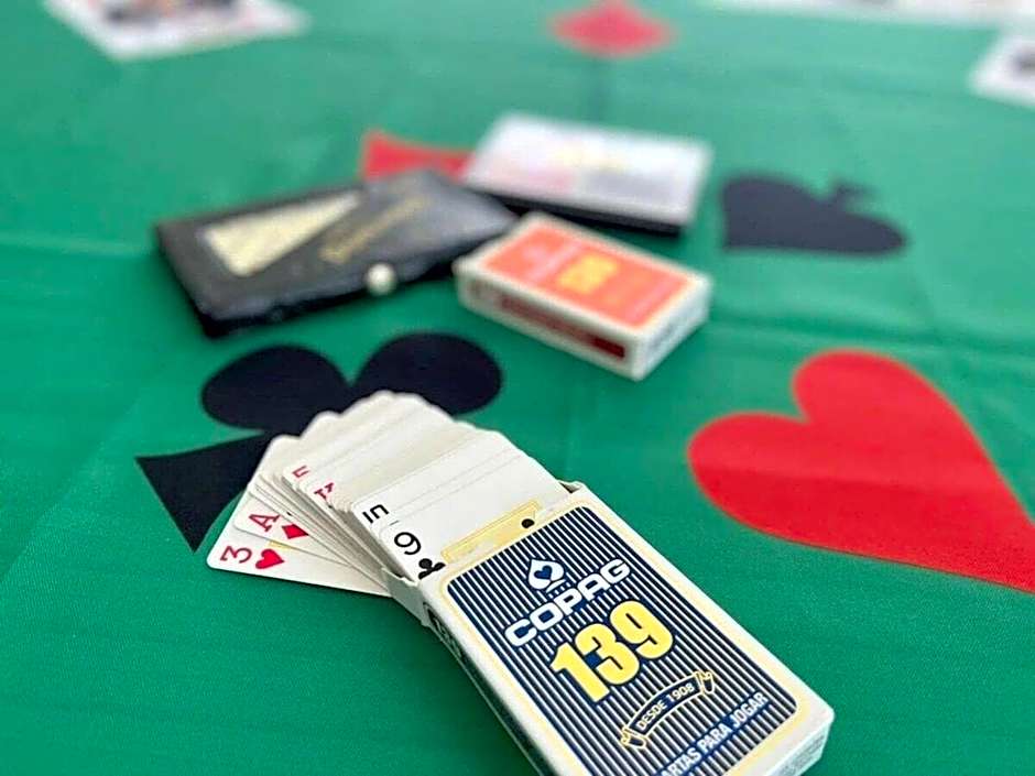 Aconchegante! Apto à 250 metros do mar! ZU01H