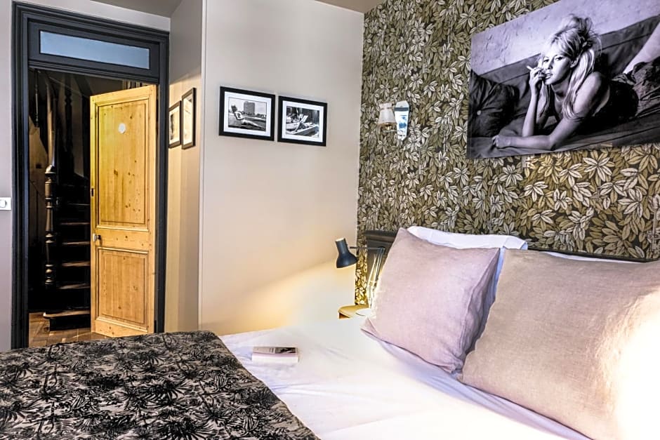 La Femme d'à Côté