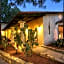 DoubleTree By Hilton Suites Tucson Airport