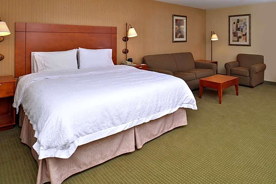 Hampton Inn By Hilton Harrison