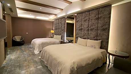 Family Room - No Garage