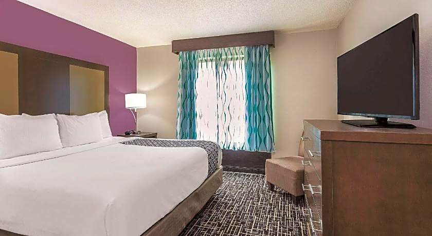 La Quinta Inn & Suites by Wyndham Covington